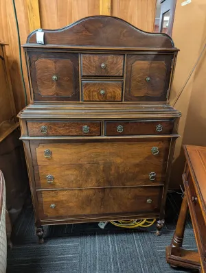 1930 Chest Of Drawers